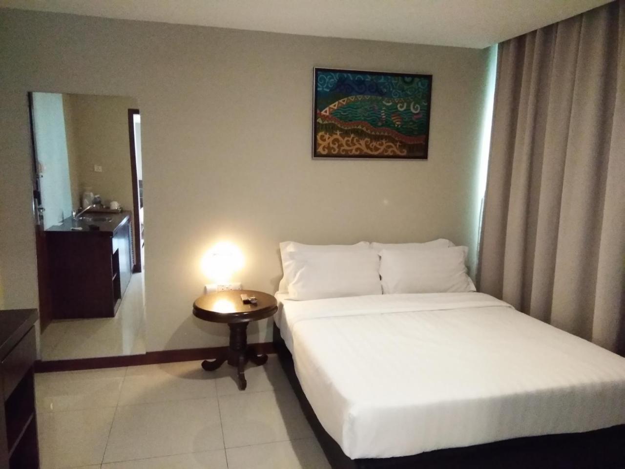 Hotel Kinabalu Daya 3*