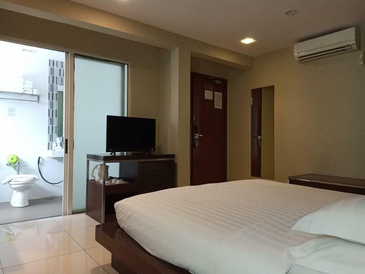 Kinabalu Daya Hotel Kota Kinabalu